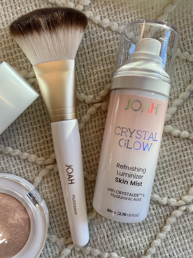 JOAH Crystal Glow Refreshing Luminizer Skin Mist